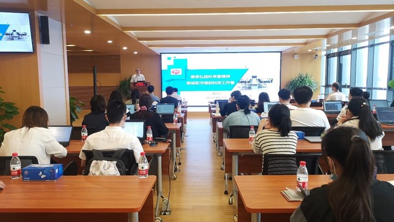 成功案例并非偶然，它们通常具备以下要素：