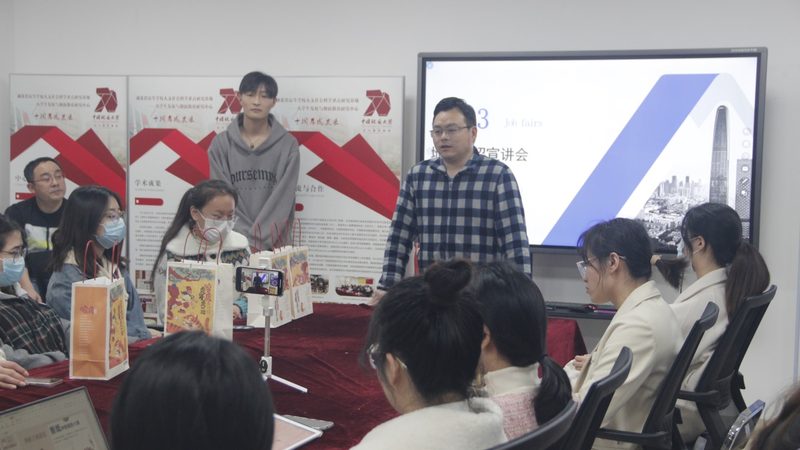 自考本科最快拿证难度大吗
